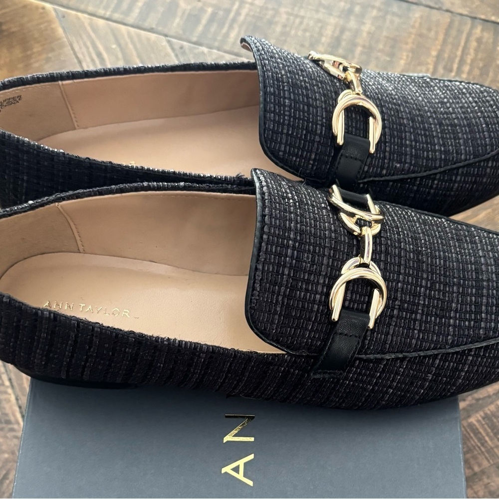 Ann Taylor NWT Chain Bit Straw Loafer-Size 8 - Picture 6 of 16